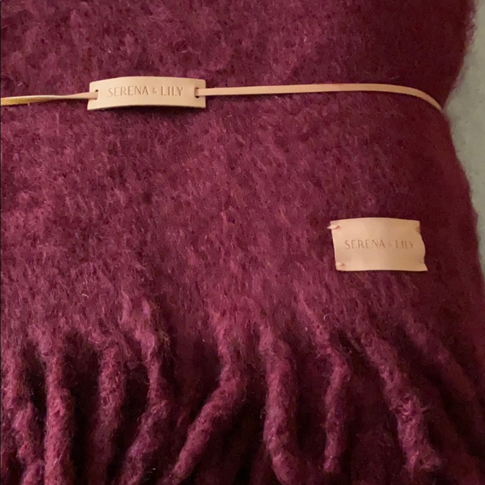 NWT Serena & Lily Albion Mohair Throw Burgundy